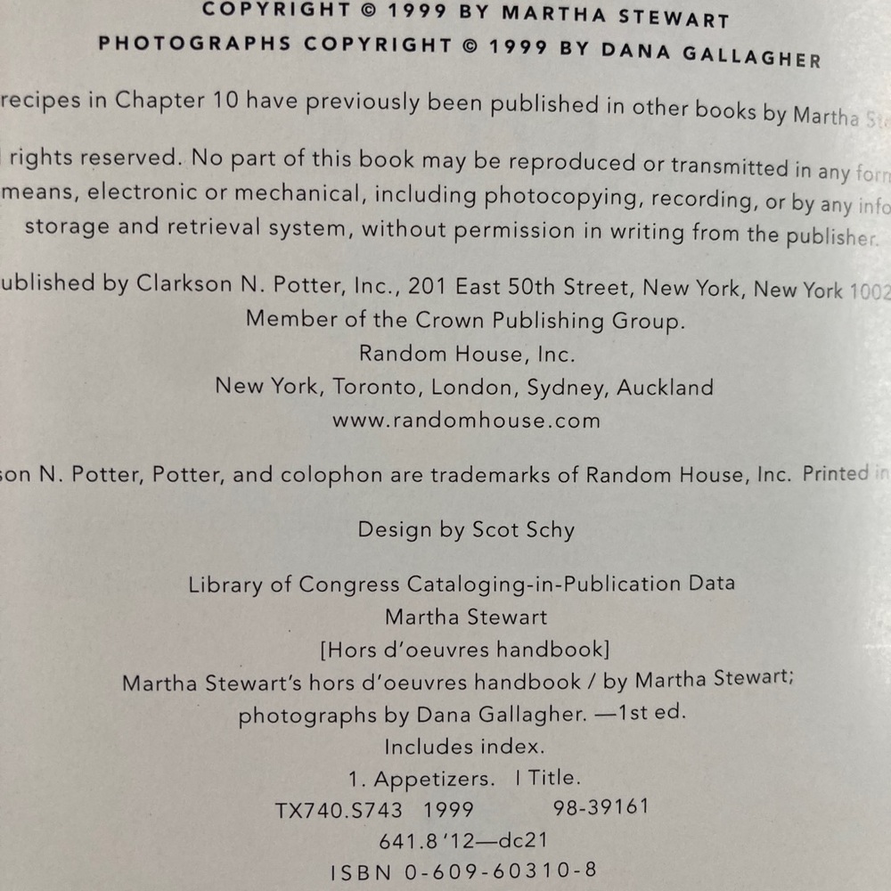 Martha Stewart Hors D’Oeuvres Handbook Firsf Edition 1991 - Picture 3 of 4